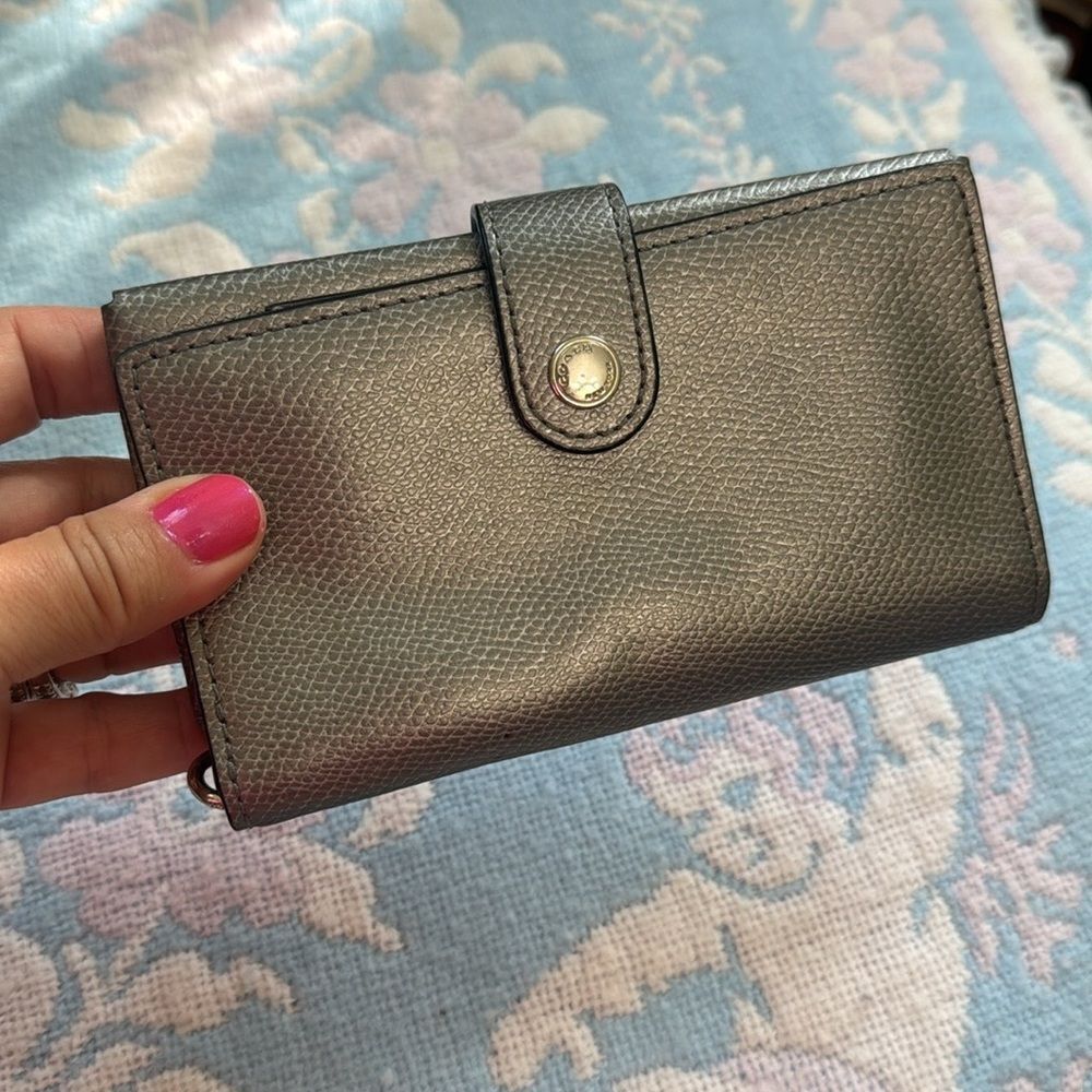 Coach Pewter Gray Leather Wallet with Monogram Lining - Picture 5 of 6